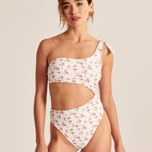 Abercrombie and Fitch - Peach One Piece